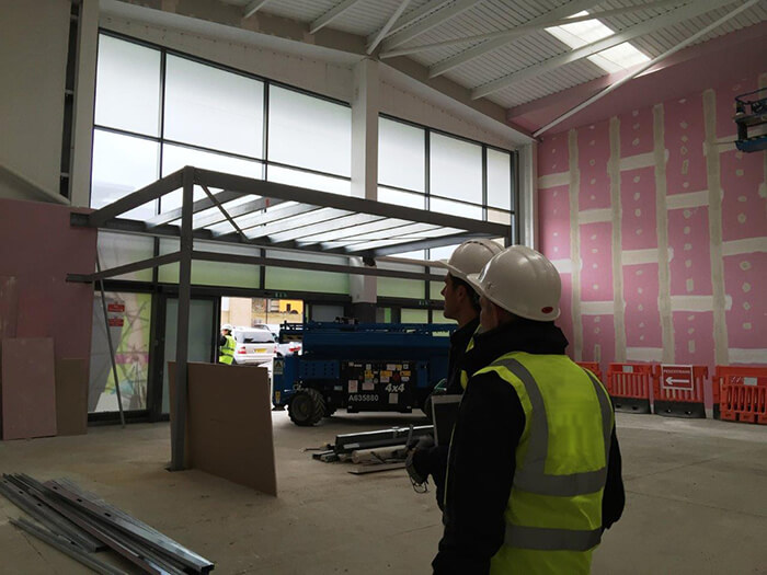 Project Managers on Retail Site